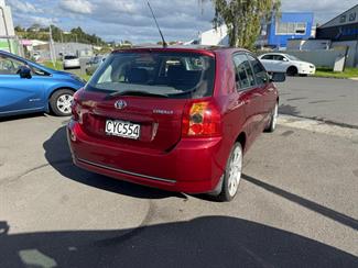 2005 Toyota Corolla - Thumbnail