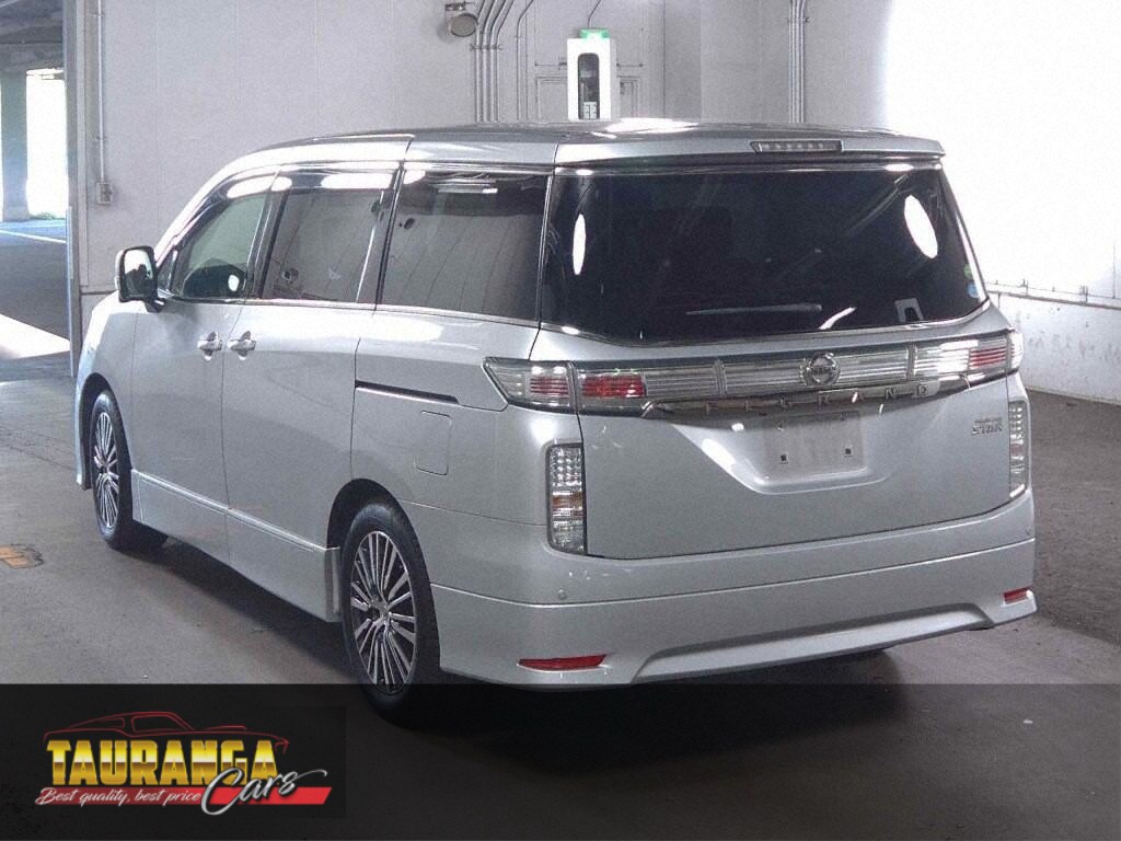 2014 Nissan Elgrand
