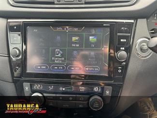 2017 Nissan X-Trail - Thumbnail