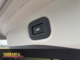 2017 Nissan X-Trail - Thumbnail