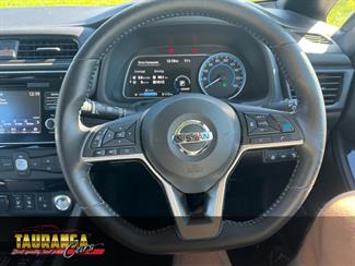 2019 Nissan Leaf - Thumbnail