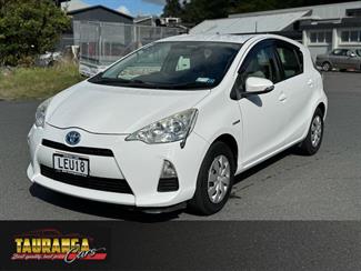 2012 Toyota Aqua - Thumbnail