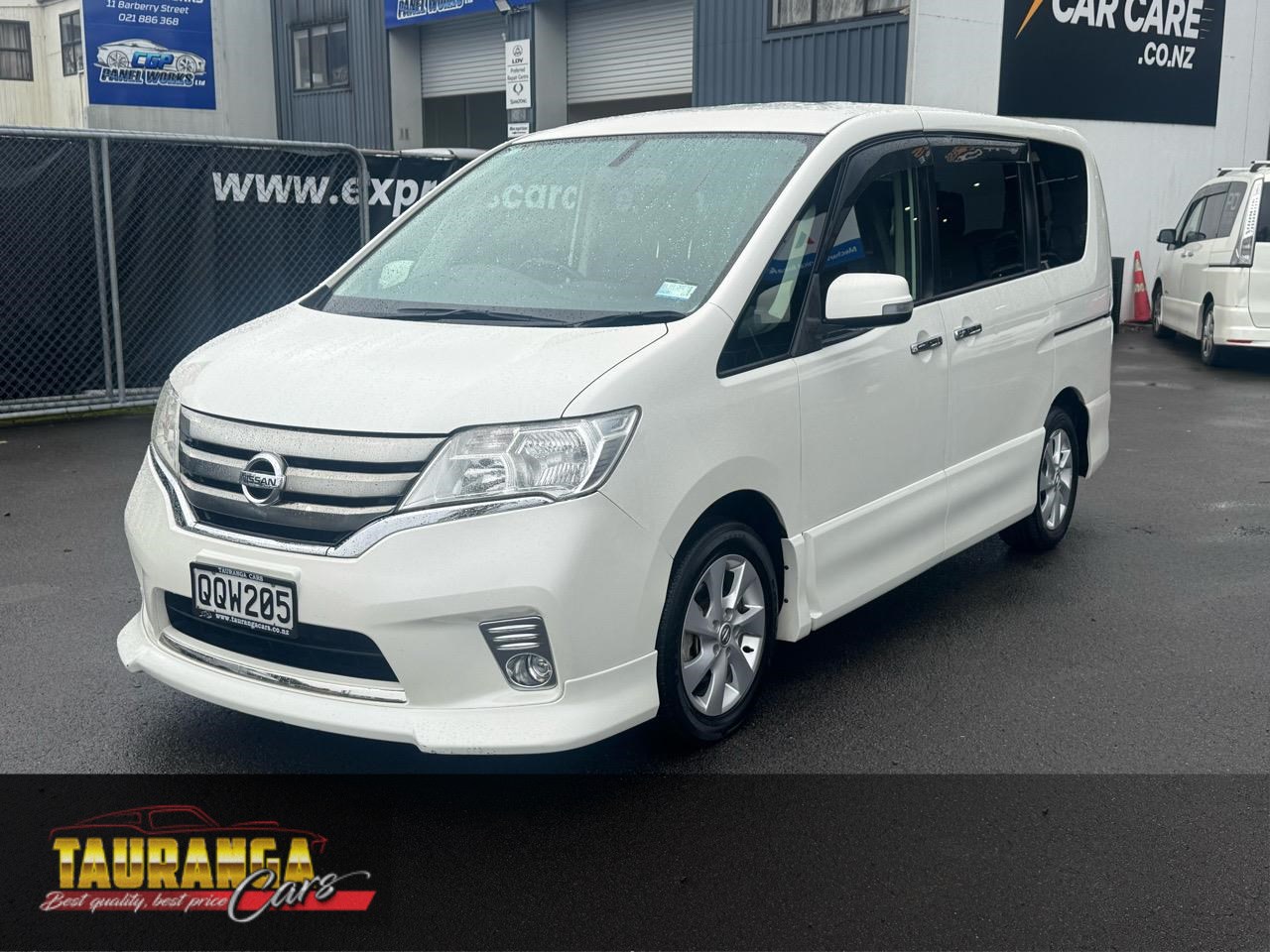 2012 Nissan Serena