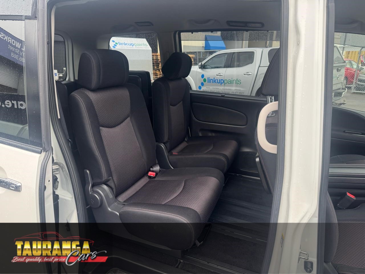 2012 Nissan Serena
