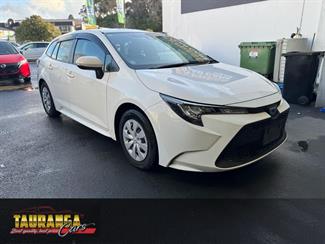 2022 Toyota Corolla - Thumbnail