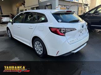 2022 Toyota Corolla - Thumbnail