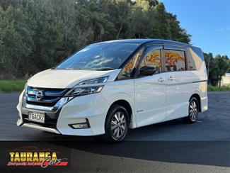 2018 Nissan Serena - Thumbnail