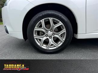 2013 Mitsubishi Outlander - Thumbnail