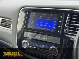 2013 Mitsubishi Outlander - Thumbnail