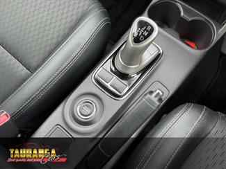 2013 Mitsubishi Outlander - Thumbnail