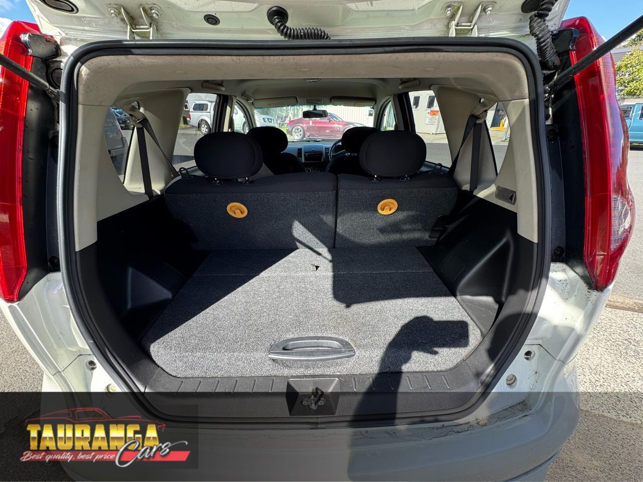 2005 Nissan NOTE
