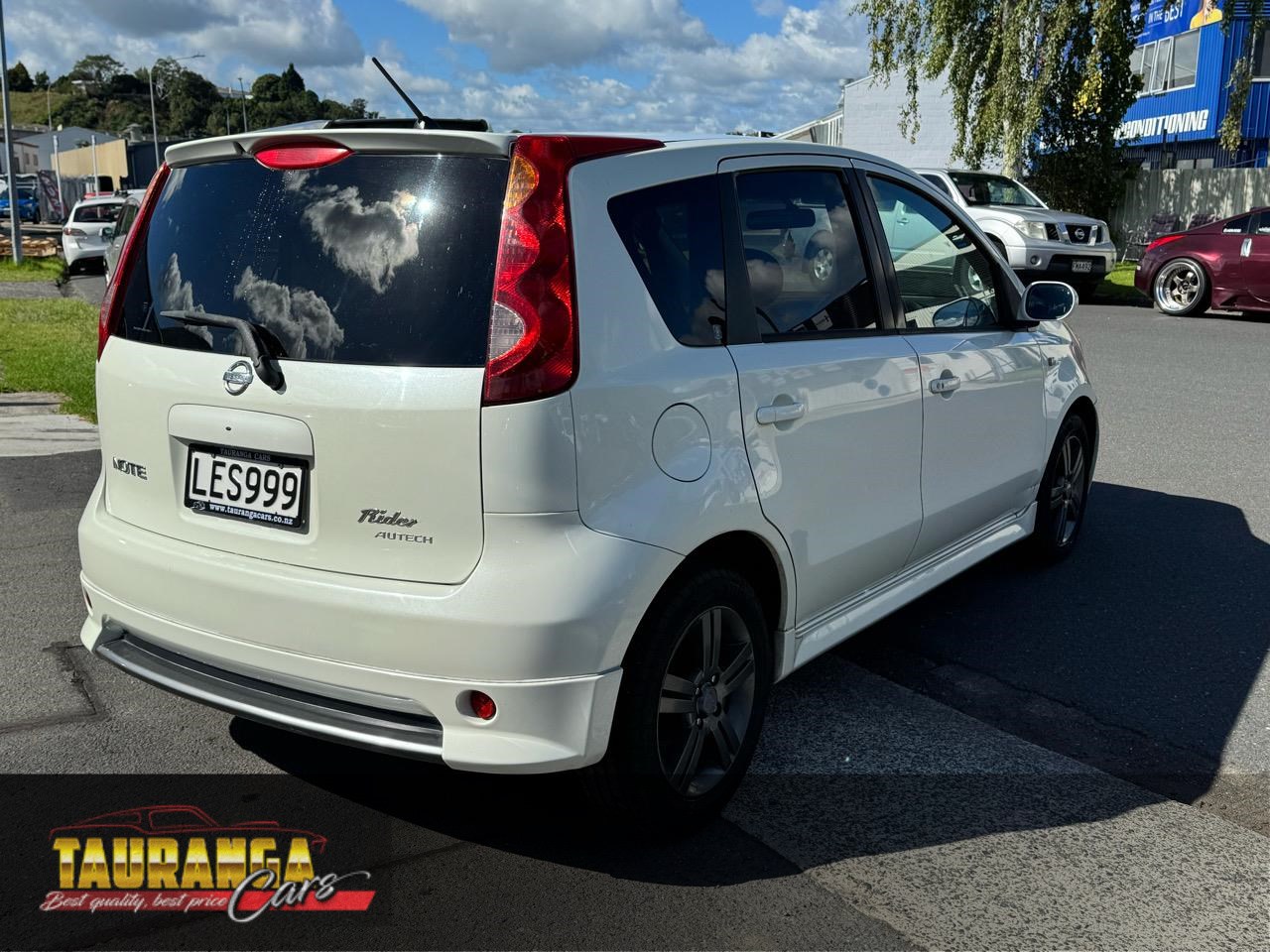 2005 Nissan NOTE