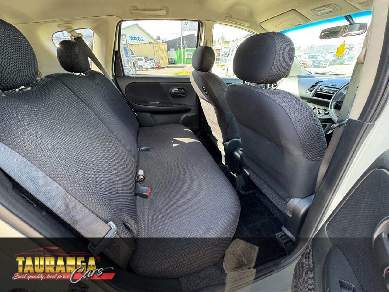 2005 Nissan NOTE