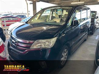 2012 Nissan Serena - Thumbnail