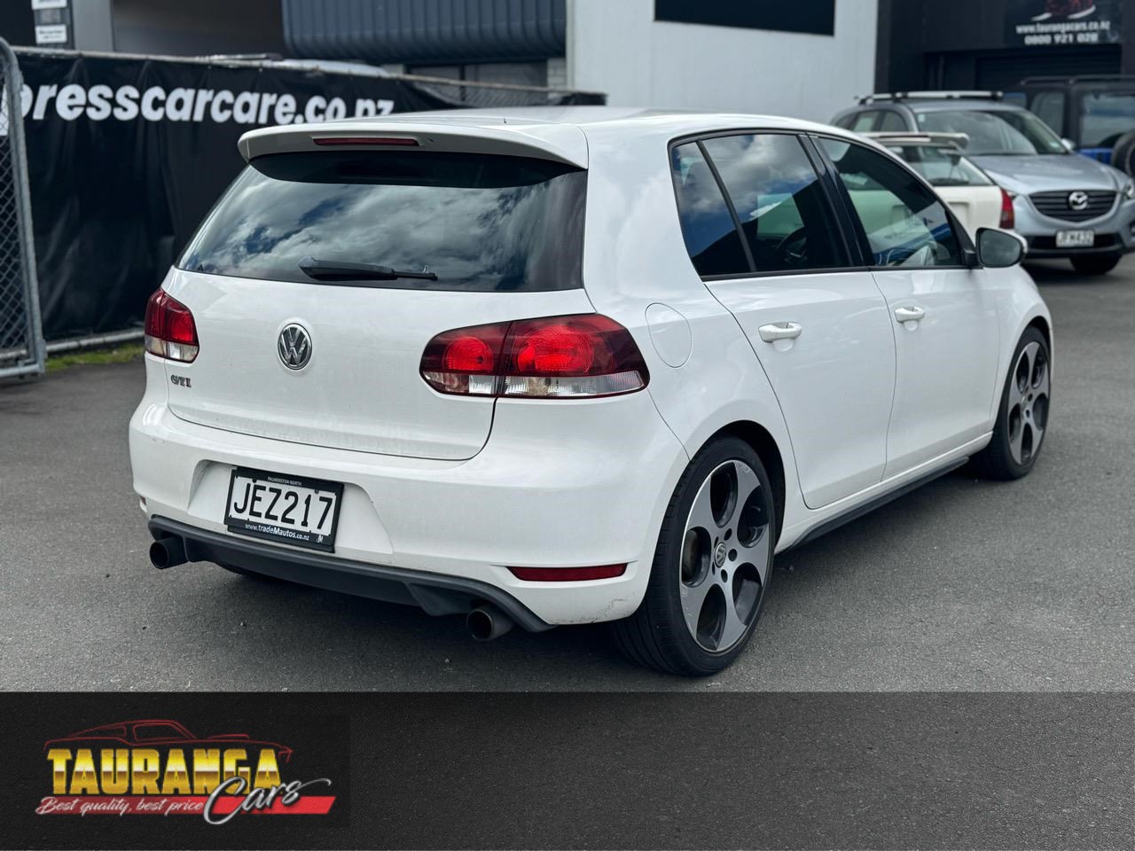 2012 Volkswagen GOLF