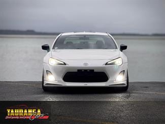 2012 Toyota 86 - Thumbnail