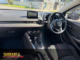 2015 Mazda 2 - Thumbnail