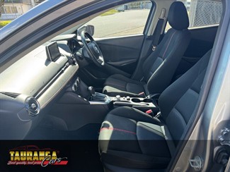 2015 Mazda 2 - Thumbnail