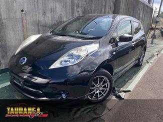 2016 Nissan Leaf - Thumbnail