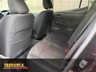 2016 Nissan Leaf - Thumbnail