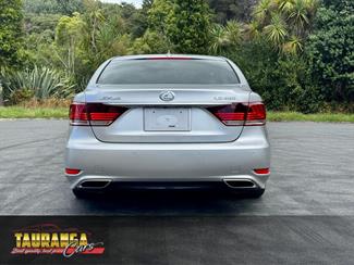 2013 Lexus LS 460 - Thumbnail