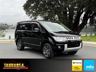 2013 Mitsubishi DELICA - Thumbnail