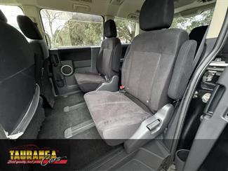 2013 Mitsubishi DELICA - Thumbnail