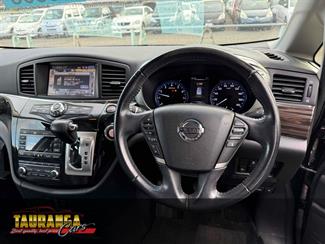 2014 Nissan Elgrand - Thumbnail