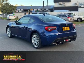 2020 Toyota 86 - Thumbnail
