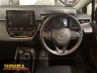 2020 Toyota Corolla - Thumbnail