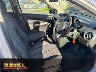 2009 Mazda Demio - Thumbnail