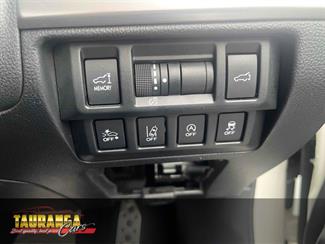 2015 Subaru Legacy - Thumbnail