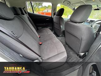 2014 Nissan Leaf - Thumbnail