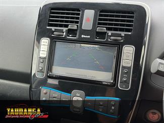 2014 Nissan Leaf - Thumbnail