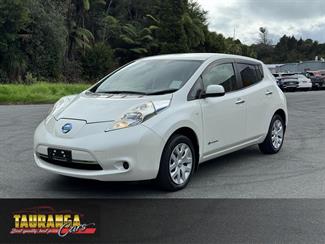 2014 Nissan Leaf - Thumbnail