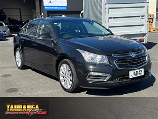 2015 Holden Cruze - Thumbnail