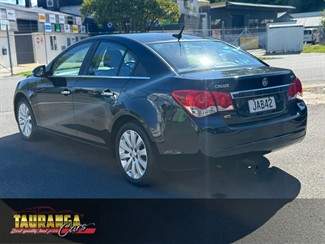 2015 Holden Cruze - Thumbnail