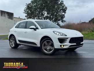 2016 Porsche MACAN