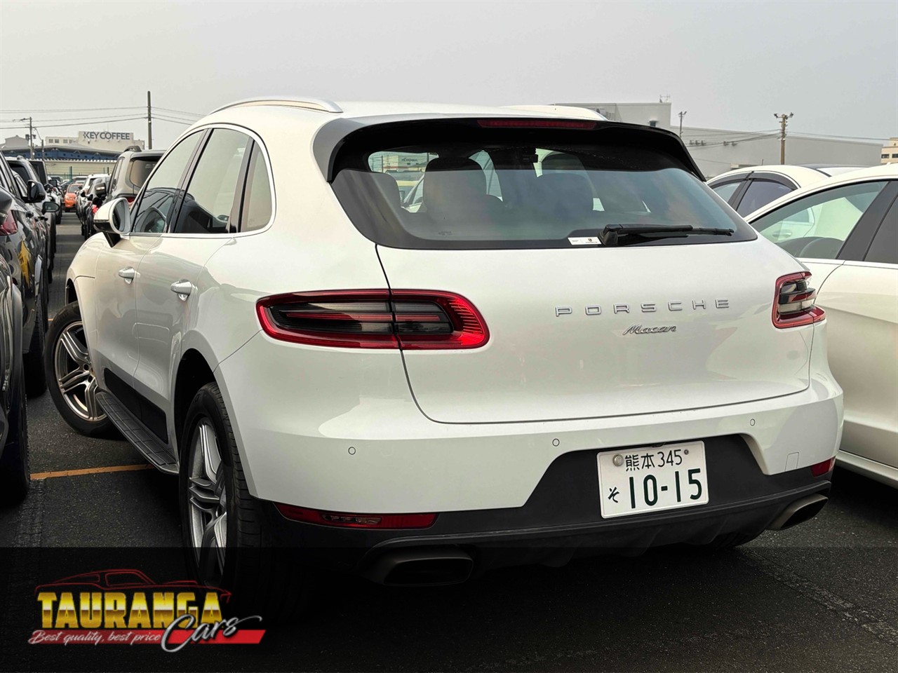 2016 Porsche MACAN