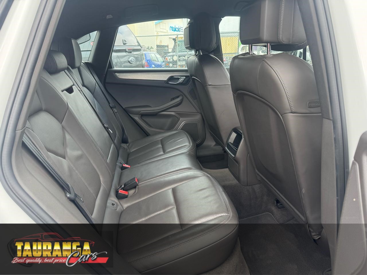 2016 Porsche MACAN